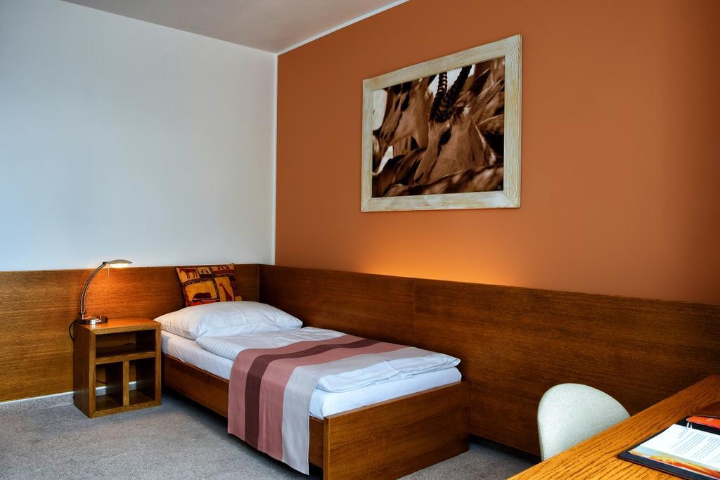 Afrika Hotel Frýdek-Místek Εξωτερικό φωτογραφία