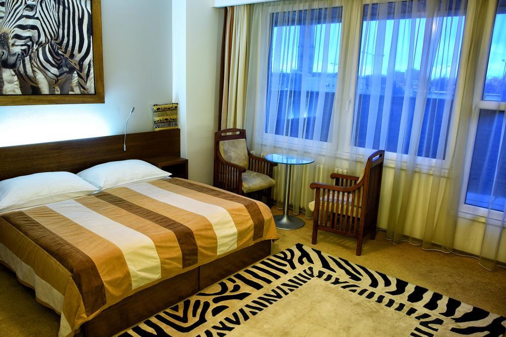 Afrika Hotel Frýdek-Místek Εξωτερικό φωτογραφία
